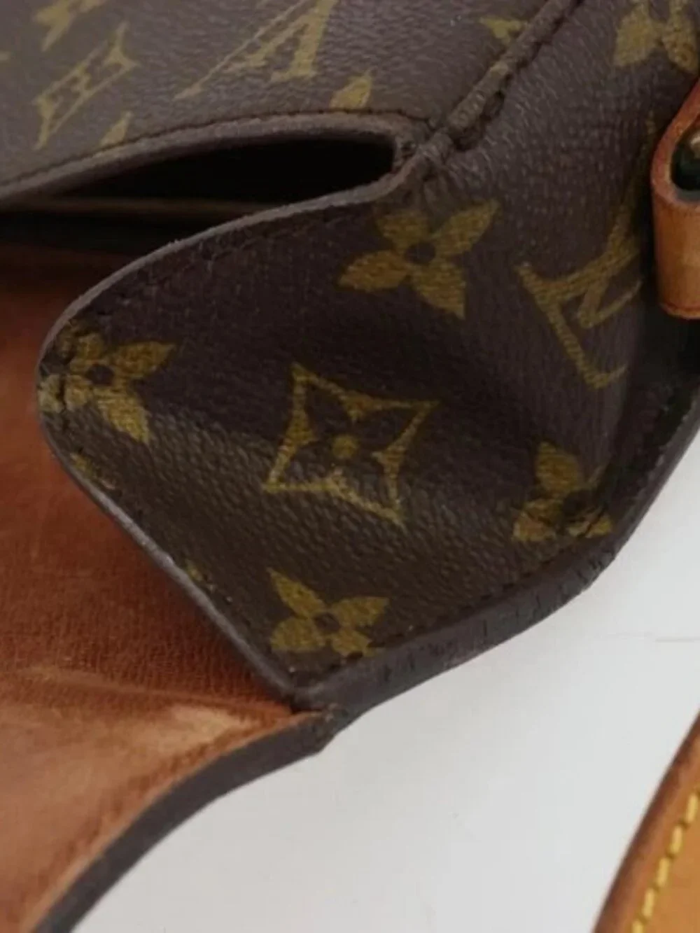 LOUIS VUITTON Monogram Saint Cloud GM Shoulder Bag M51242 LV Auth BA12040